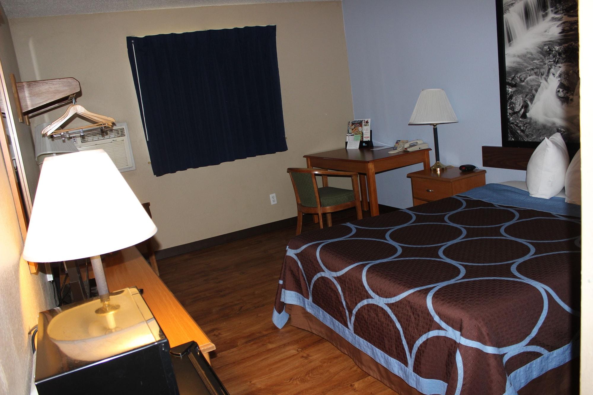 Отель Super 8 By Wyndham East Stroudsburg - Poconos Экстерьер фото