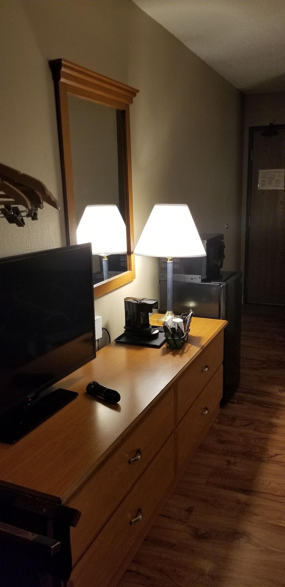 Отель Super 8 By Wyndham East Stroudsburg - Poconos Экстерьер фото