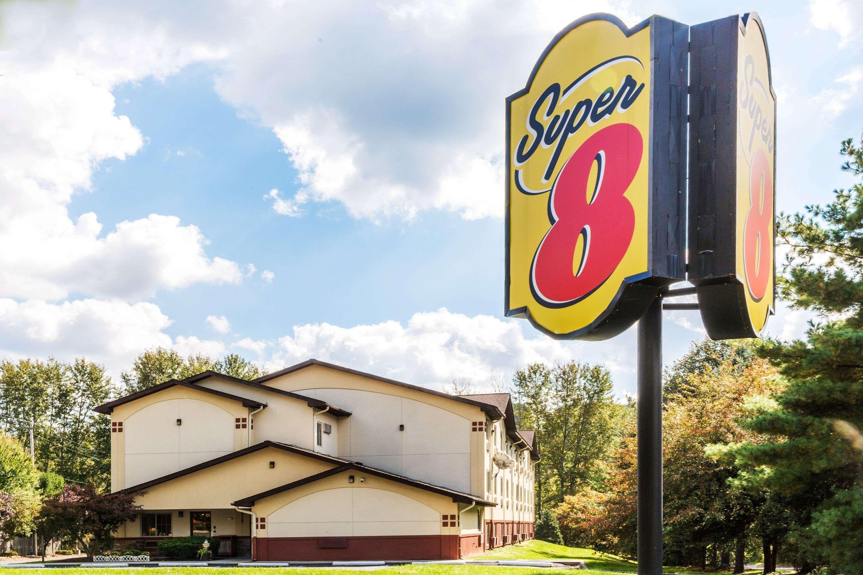 Отель Super 8 By Wyndham East Stroudsburg - Poconos Экстерьер фото