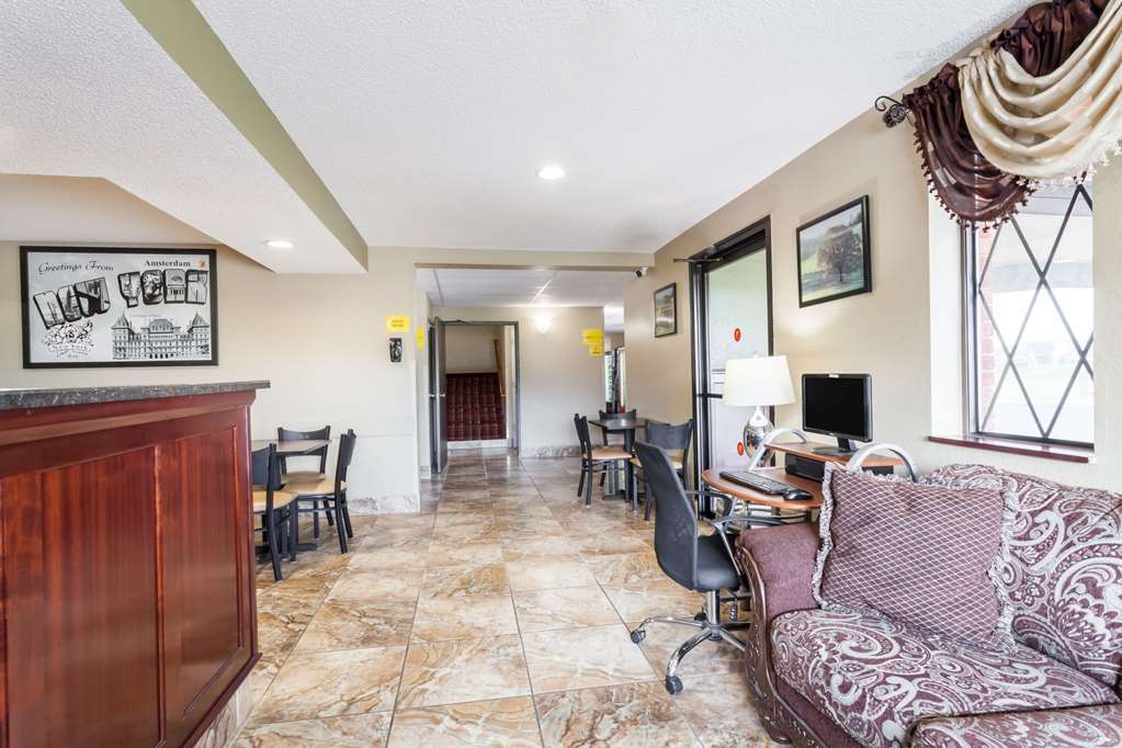 Отель Super 8 By Wyndham East Stroudsburg - Poconos Интерьер фото