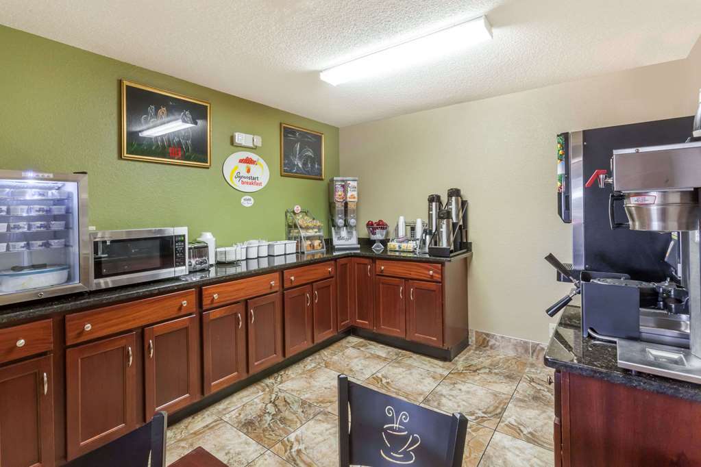 Отель Super 8 By Wyndham East Stroudsburg - Poconos Удобства фото